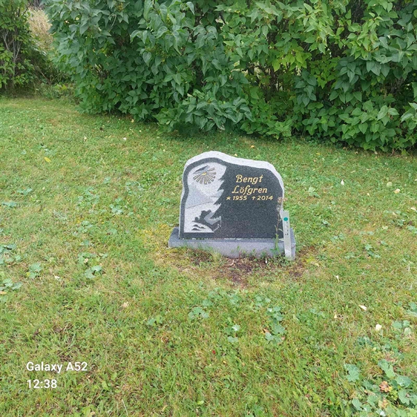 Grave number: N K    21, 22