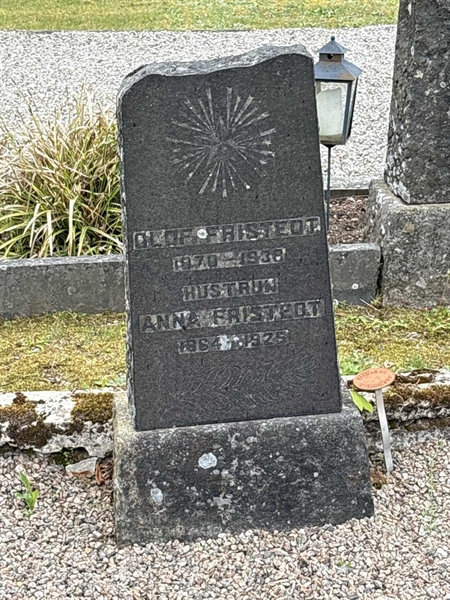 Grave number: SKF A   143, 144
