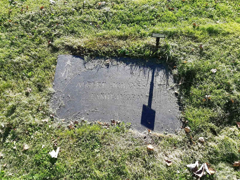 Grave number: Fr 7   439-440