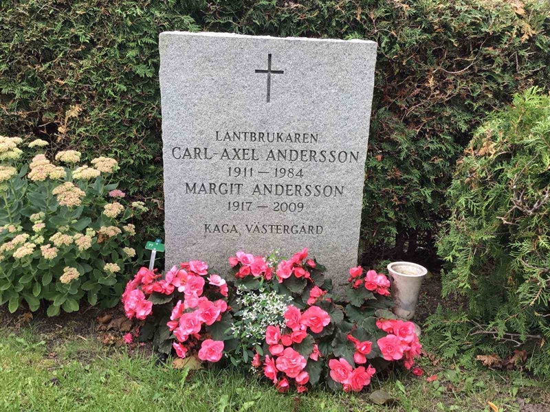 Hautatunnus: Kaga ga    77