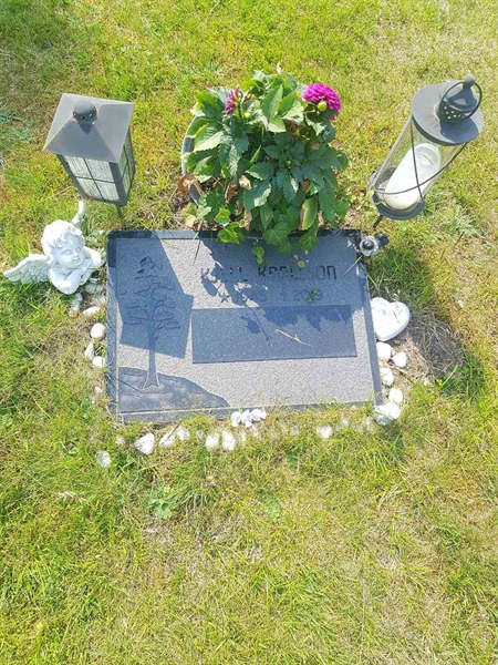 Grave number: 01  1996