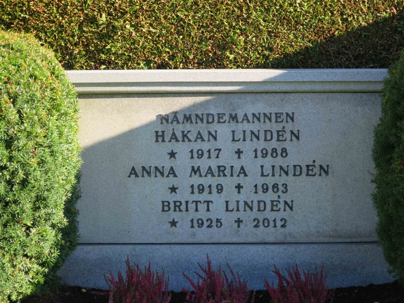 Grave number: HÖB 49    23