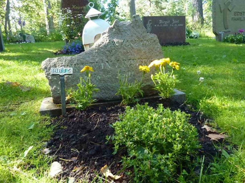 Grave number: 1 BB   15