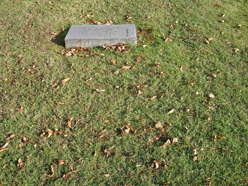 Grave number: FN S    16