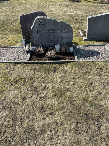 Grave number: 50 F    59-60