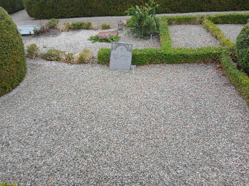 Gravnummer: FE C    27