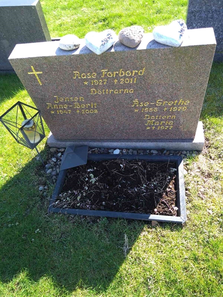 Grave number: TN 009  2341