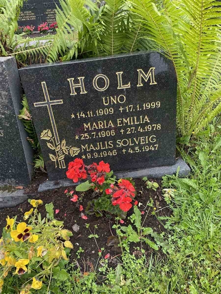 Grave number: N 4 4   641