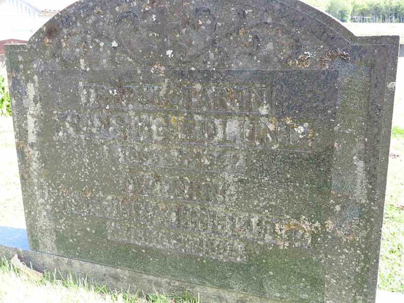 Hautatunnus: BRO 1   104