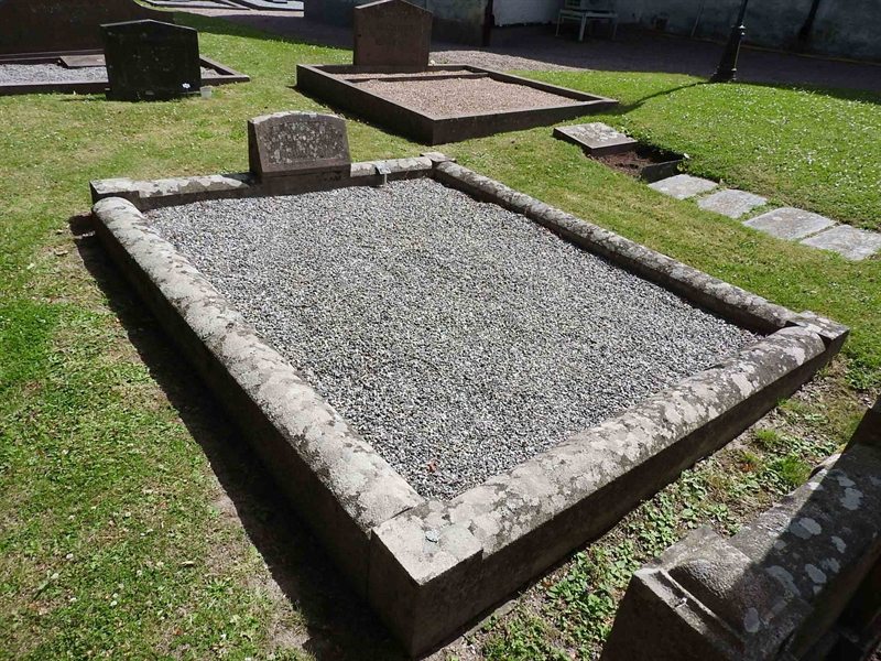 Hautatunnus: BRO 1   115