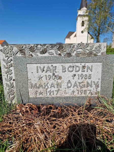 Grave number: 501 15 2892-2893