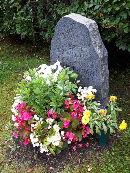 Gravnummer: NK F D   277