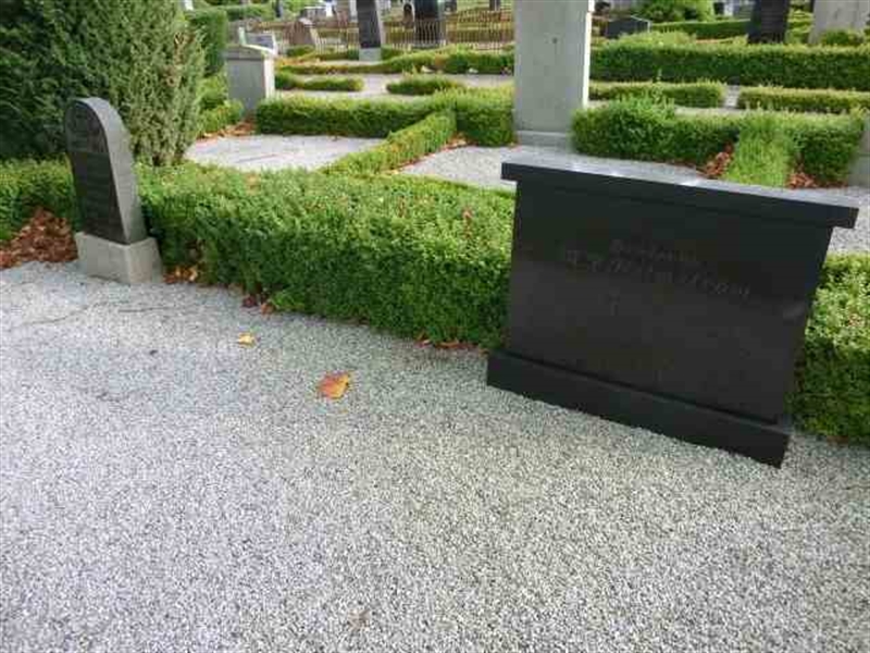 Grave number: ÖK H    010