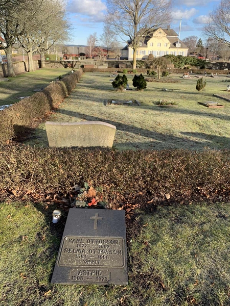 Grave number: SÖ G    46, 47
