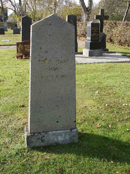 Grave number: FN U    36