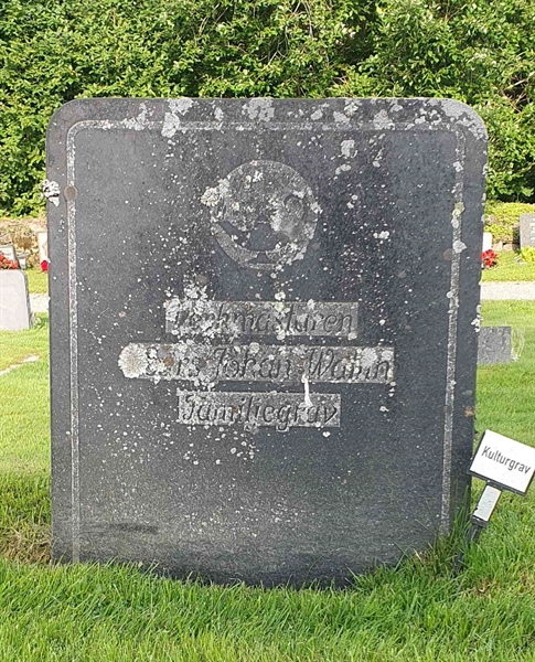 Grave number: 1 C   147-149