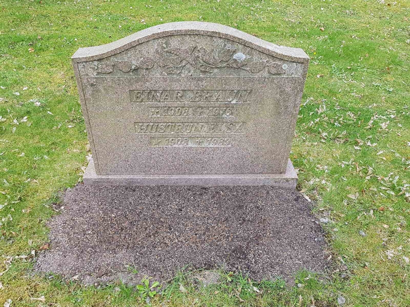 Grave number: 01  3457