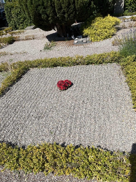 Grave number: NK G 40-41