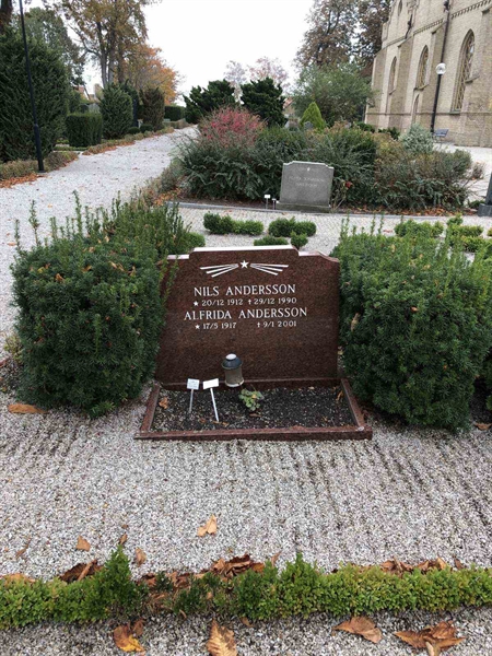 Grave number: UK 2    41E, 41F