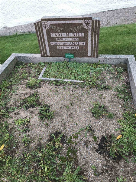 Grave number: B 01   233, 234