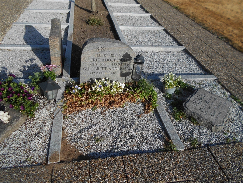 Grave number: HK D1    10
