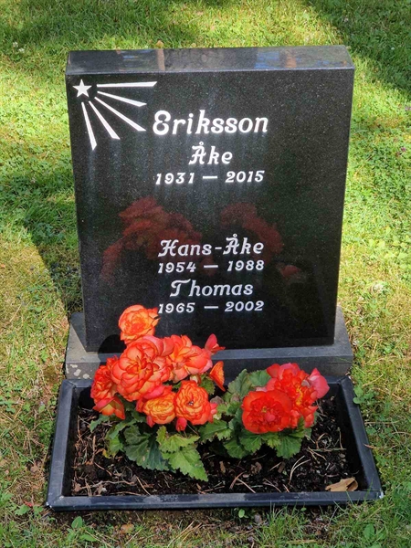 Grave number: 1 KV.8   409