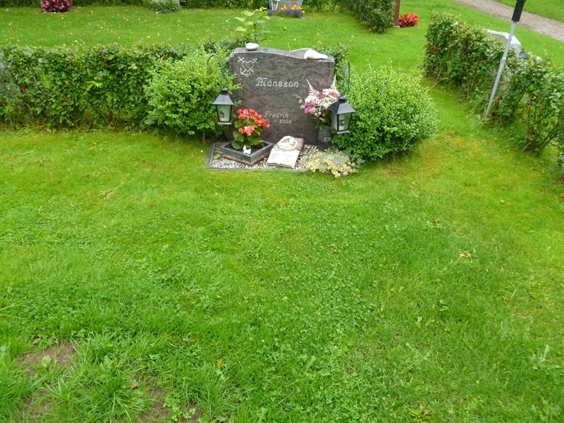 Grave number: ROG H  222, 223