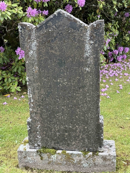 Grave number: SKF E    54, 55