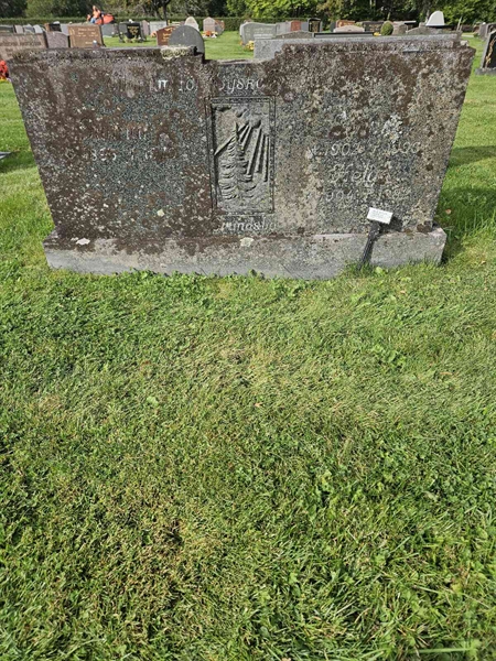 Hautatunnus: Fr 8   471-473