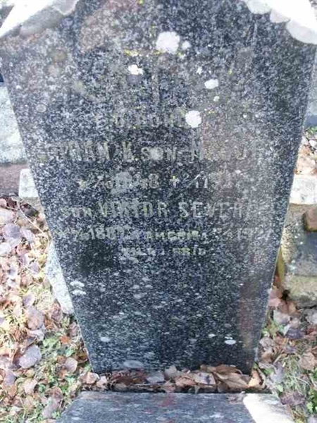 Grave number: 1 GF 04 204A, 204B