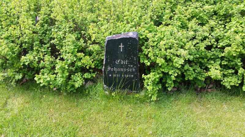 Grave number: 1 GL.8   348