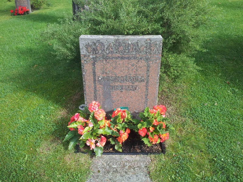 Grave number: 1 NJ    54