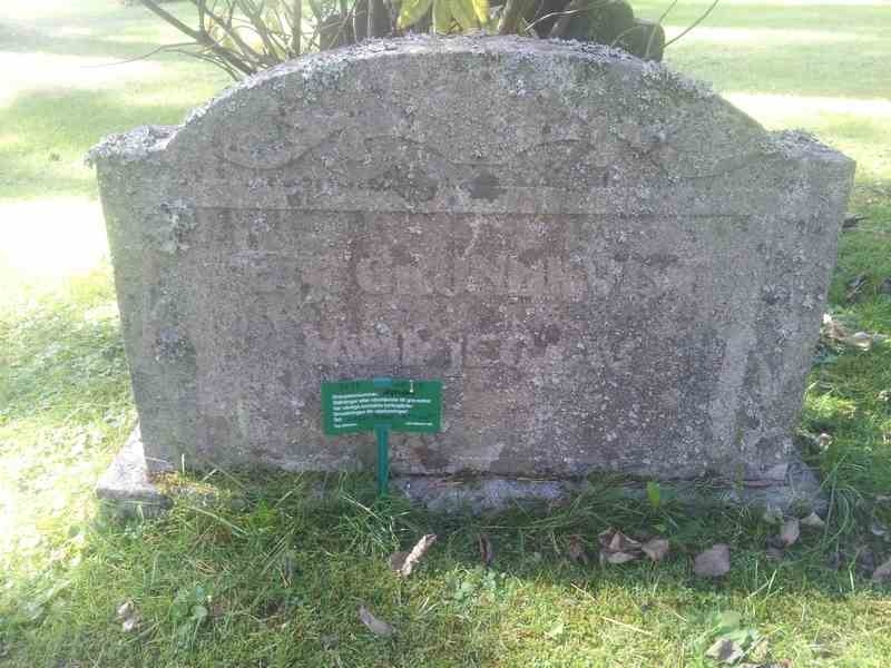 Grave number: 1 NF    23
