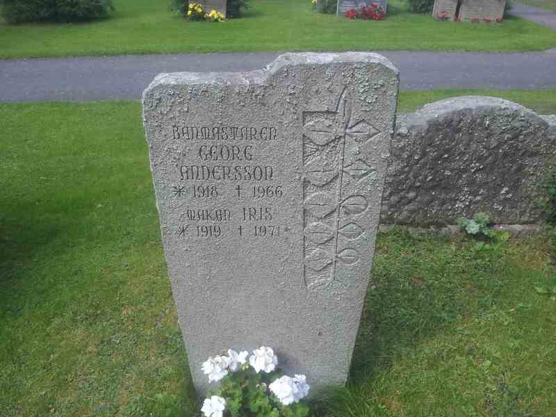 Grave number: 1 KV.1   156-157