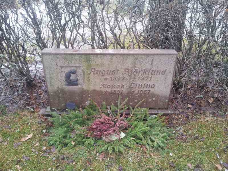 Grave number: 1 KV.4   278-279