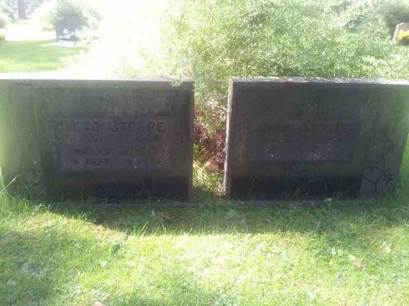 Grave number: 1 NF    58