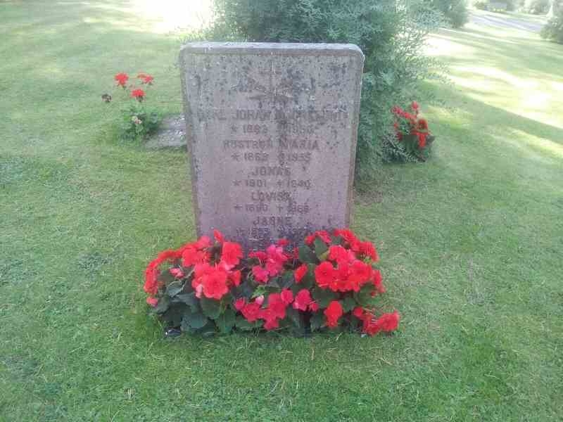 Grave number: 1 NE    19