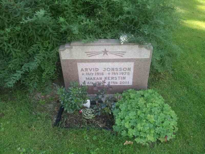 Grave number: 1 NF    64-2-3