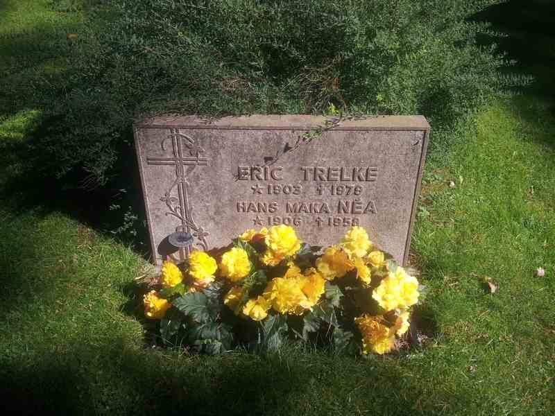 Grave number: 1 NF    79