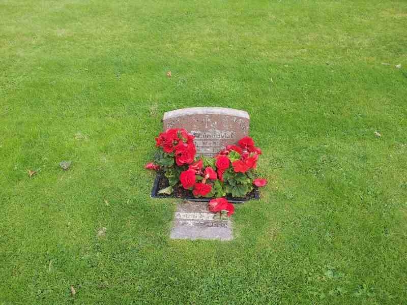 Grave number: 1 GL.6    14