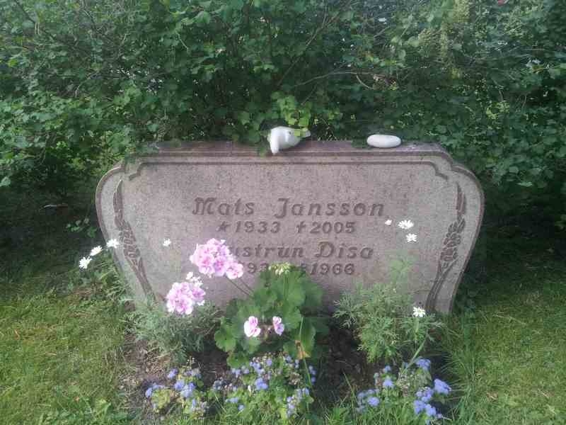 Grave number: 1 KV.1   150-151