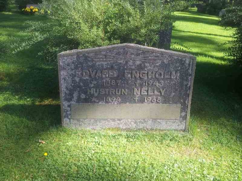 Grave number: 1 NF    26