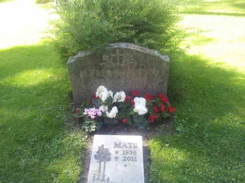 Grave number: 1 NF    45