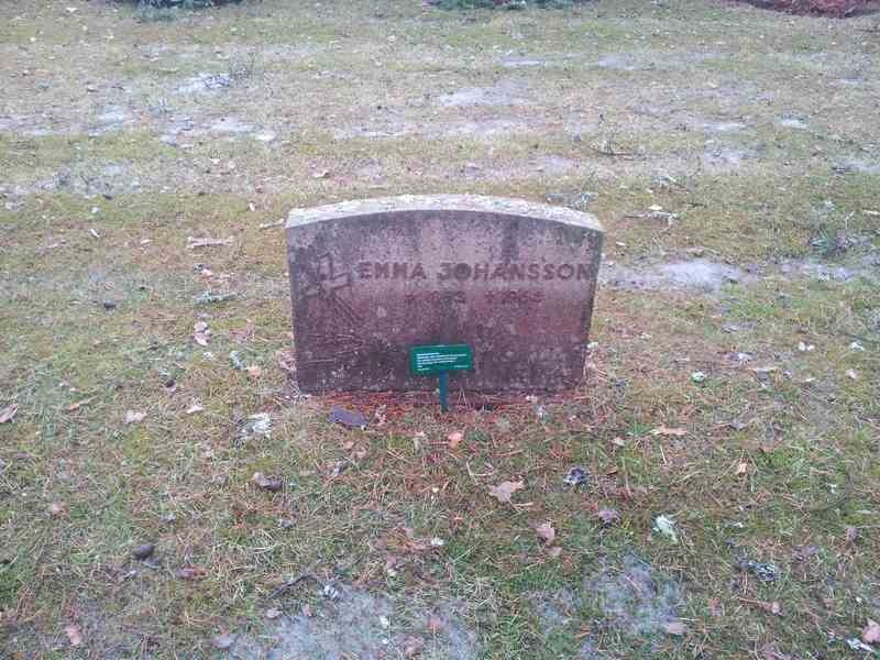Grave number: 1 KV.4   242