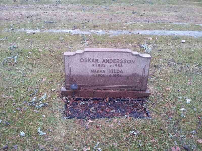 Grave number: 1 KV.4   140-141