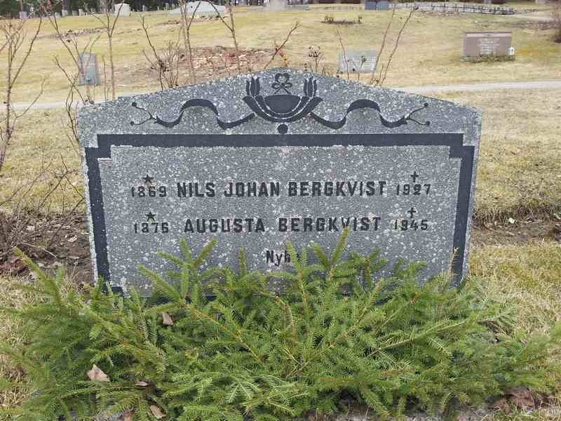 Grave number: 1 GL.4    13