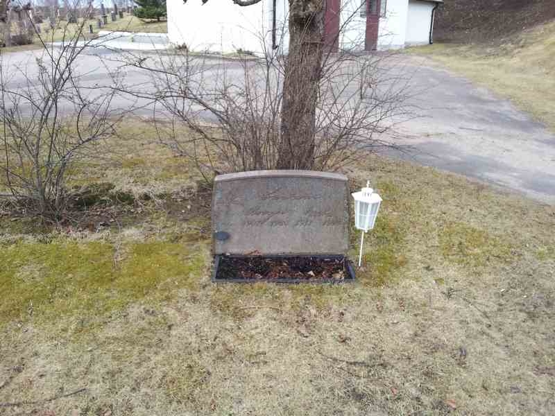 Grave number: 1 GL.4    30A