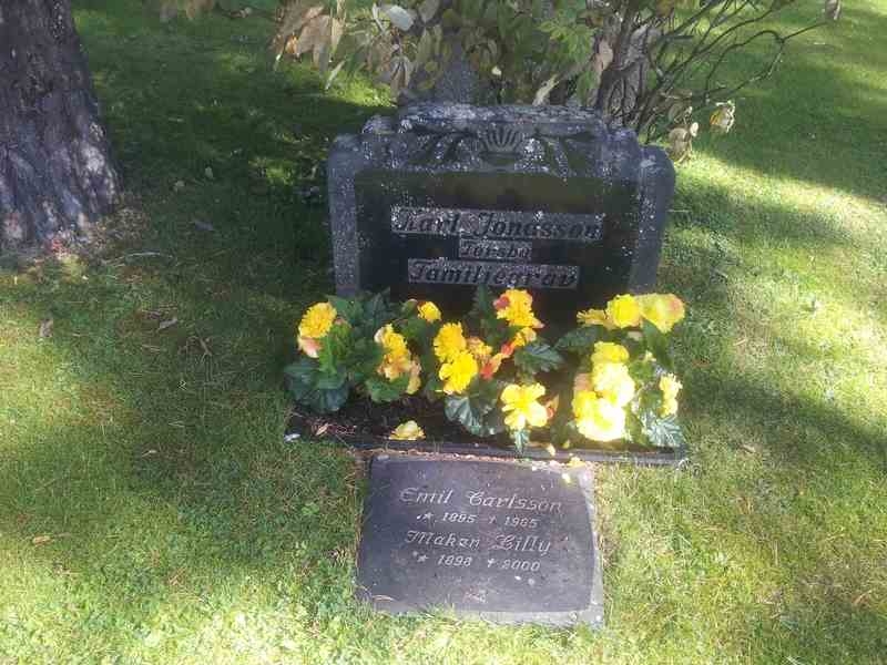 Grave number: 1 NF    16