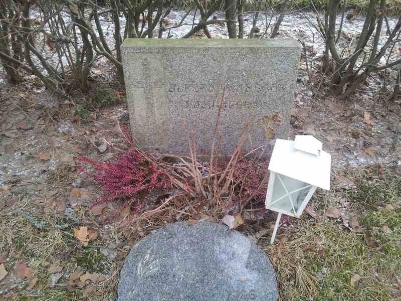 Grave number: 1 KV.3    92