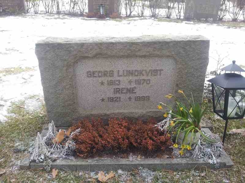 Grave number: 1 KV.3   218-219